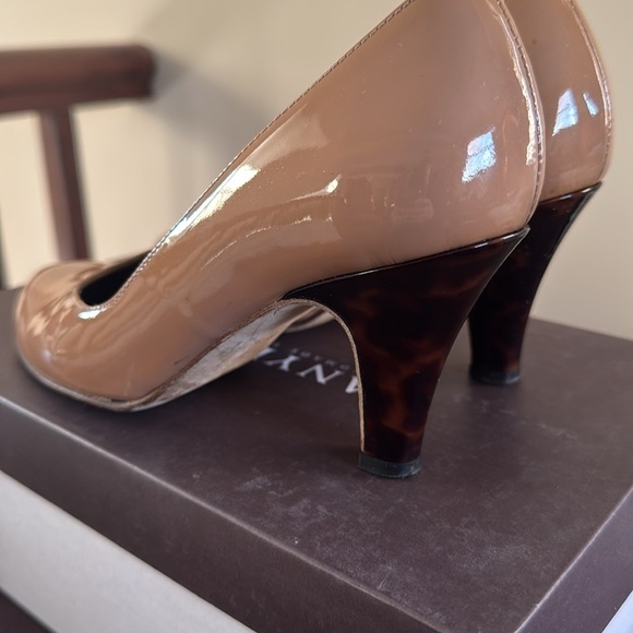 Anyi Lu Emily Bisque tan tortoise shell, heel classic designer pumps heels shoes - Picture 9 of 16